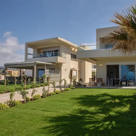 公寓 Lidia Beach Suites *