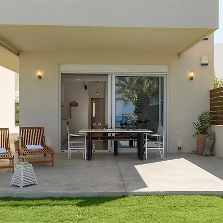 Lidia Beach Suites
