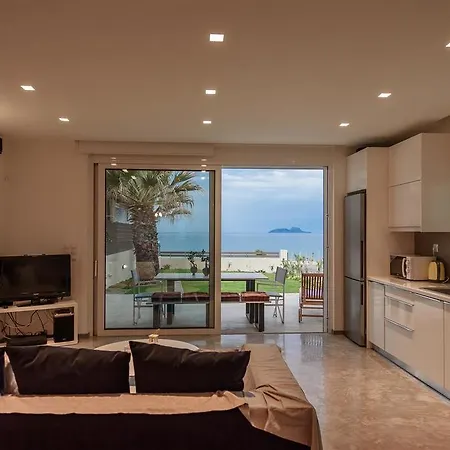 公寓 Lidia Beach Suites
