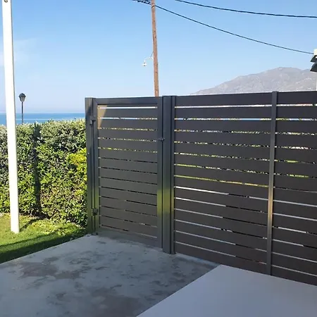 Lidia Beach Suites Kokkinos Pirgos (Heraklion)